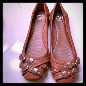 Gianni Bini Brown Leather Flats
